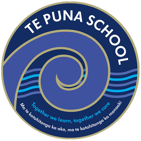 Te Puna School logo
